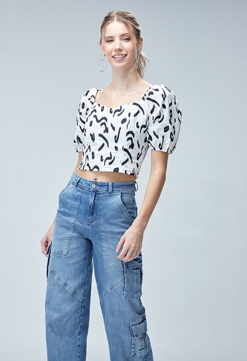 Blusa manga corta tipo globo largo crop