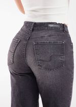 JEAN-MOM-13001847-NEGRO_6