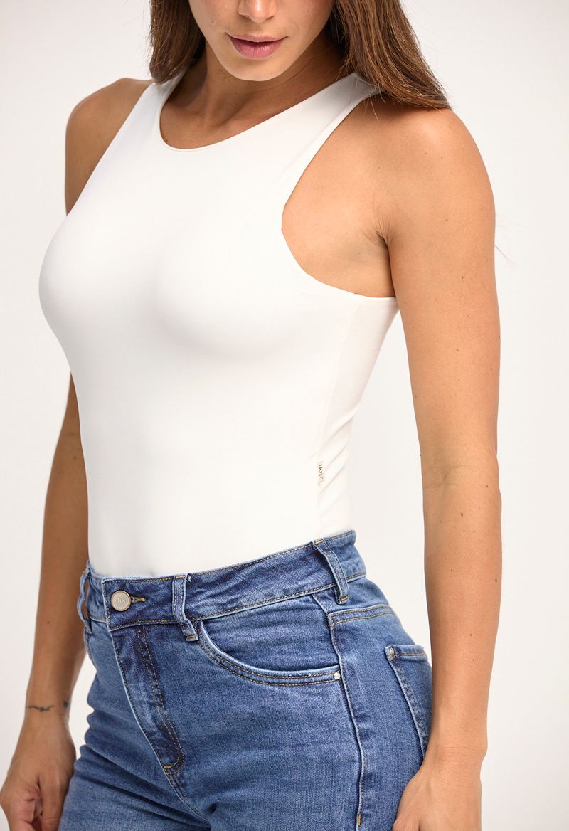 BODY-15001995-MARFIL_1