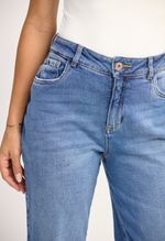 JEAN-MOM-15006867-MEDIO-CLARO_5