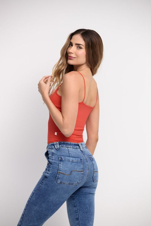 Camiseta roja básica de tiras para mujeres