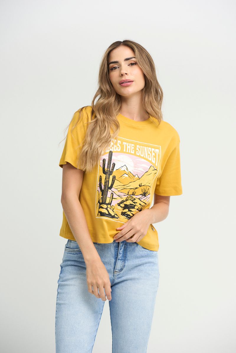 CAMISETA-11561914-MOSTAZA_2