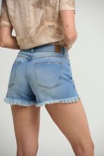 SHORT-10319833.CLARO_4