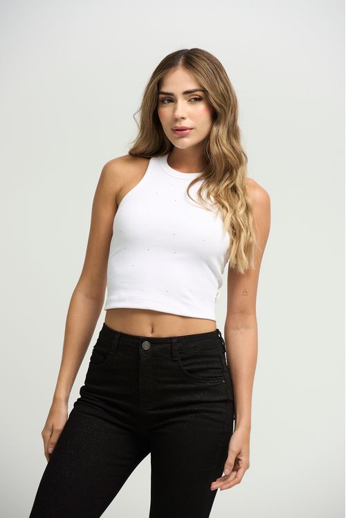 Camiseta blanca con apliques en frente para mujeres