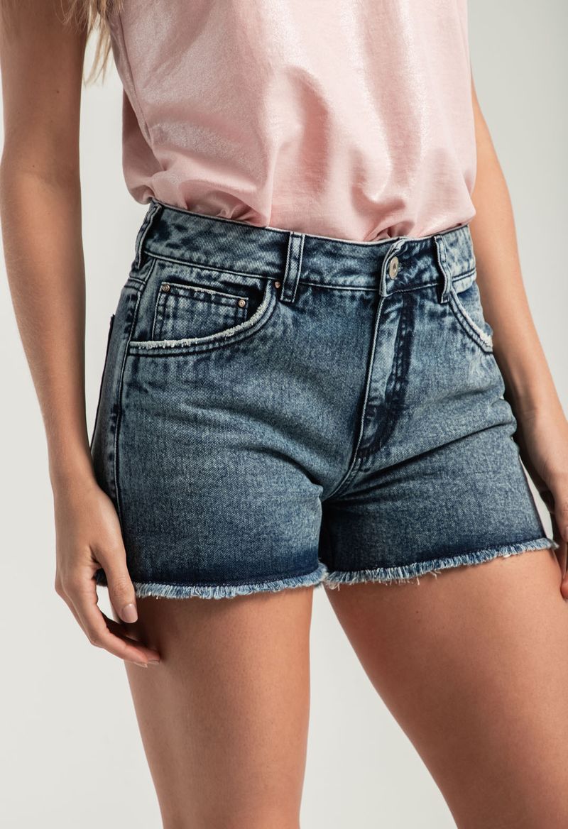SHORT-10324833-OSCURO_7