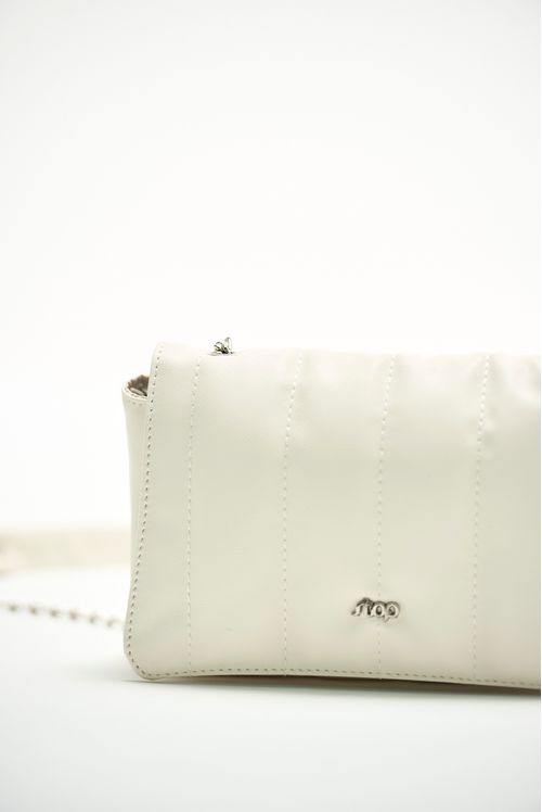 Bolso acolchado con cadena