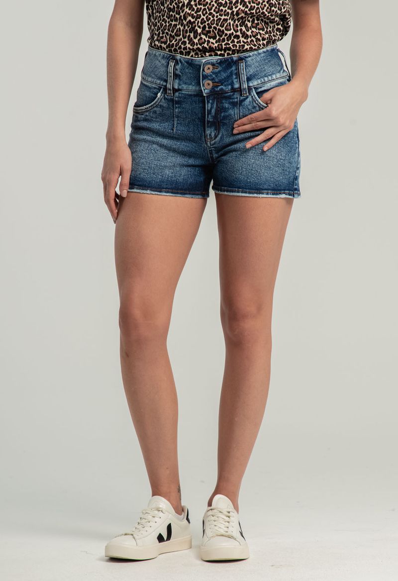SHORT-10322833-MEDIO_3