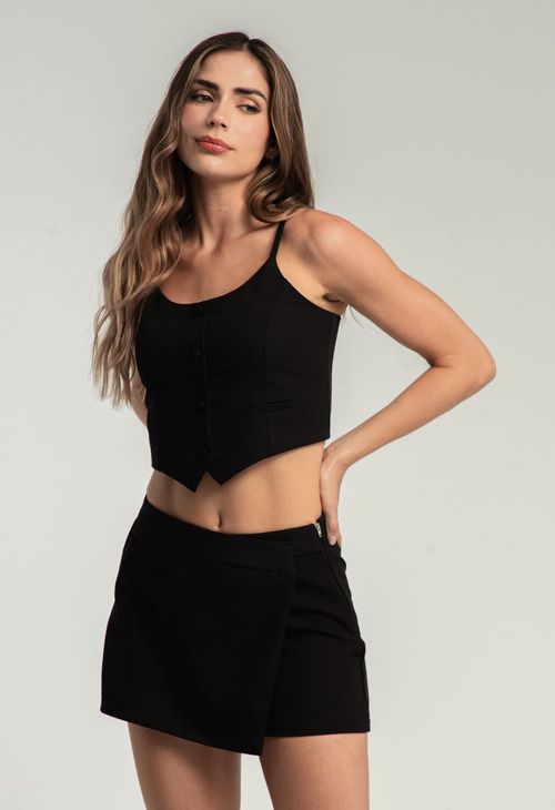 Blusa negra con cortes para mujeres