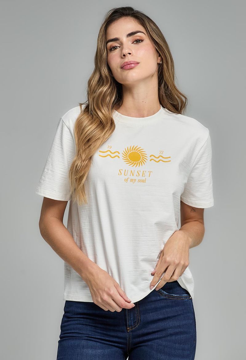 CAMISETA-11605814-MARFIL_1.jpg