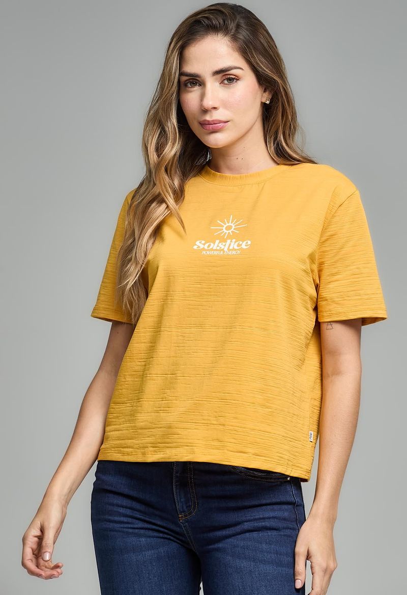 CAMISETA-11605814-MOSTAZA_1.jpg