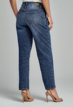 JEAN-MOM-10042822-MEDIO_4.jpg