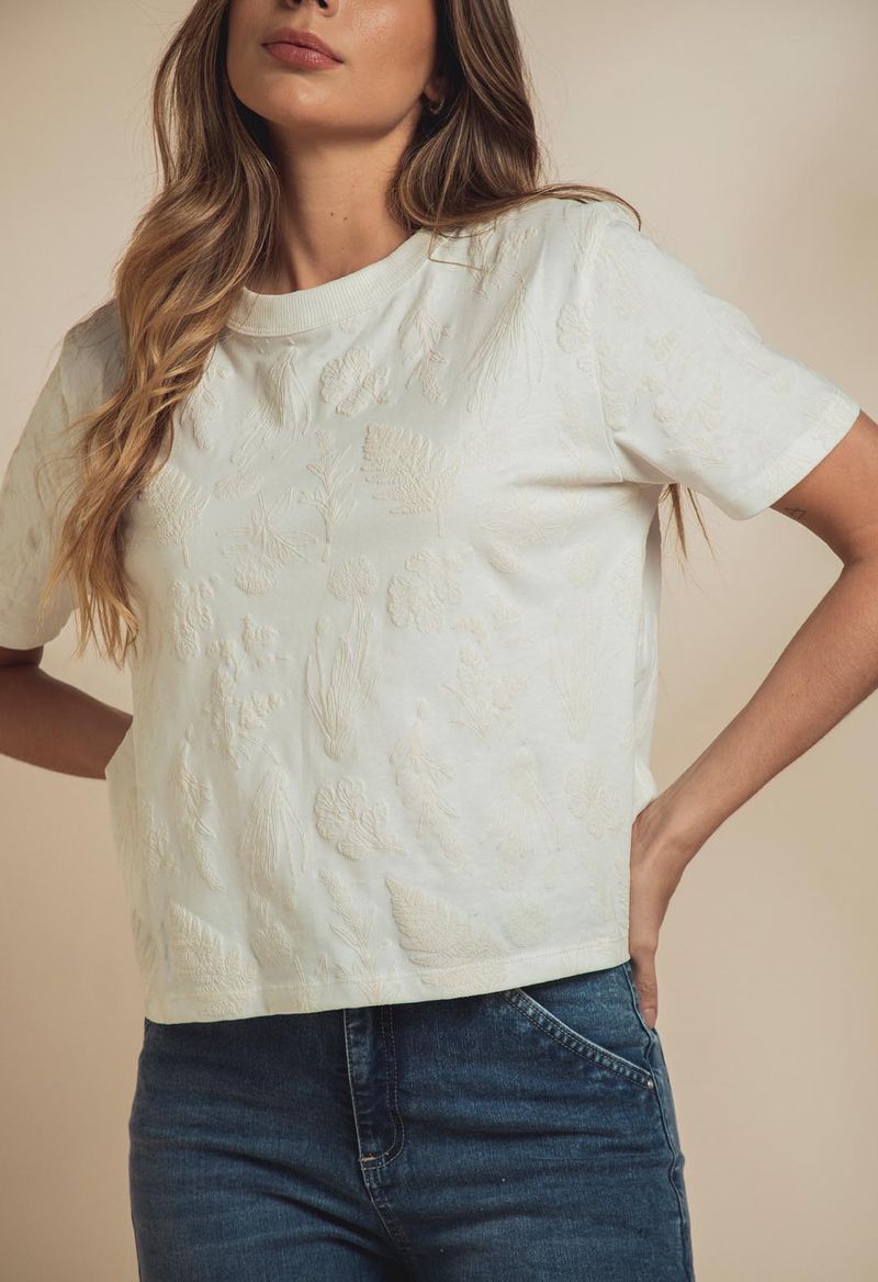 CAMISETA-11626914-MARFIL_7.jpg