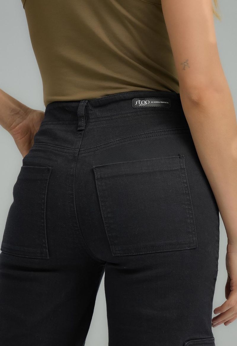 JEAN-CARGO-10066834-NEGRO_6.jpg