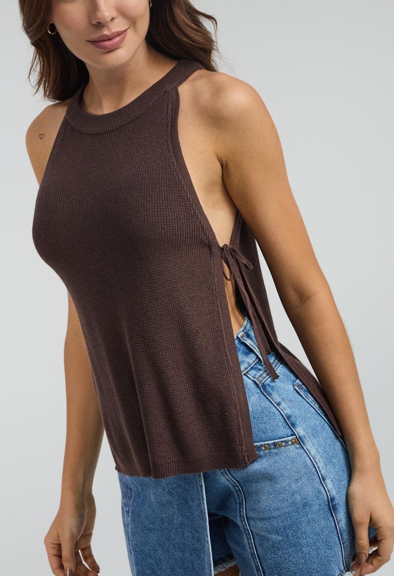 CAMISETA_11234813_CHOCOLATE_5.jpg