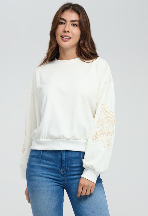 Buzo marfil con bordado para mujeres