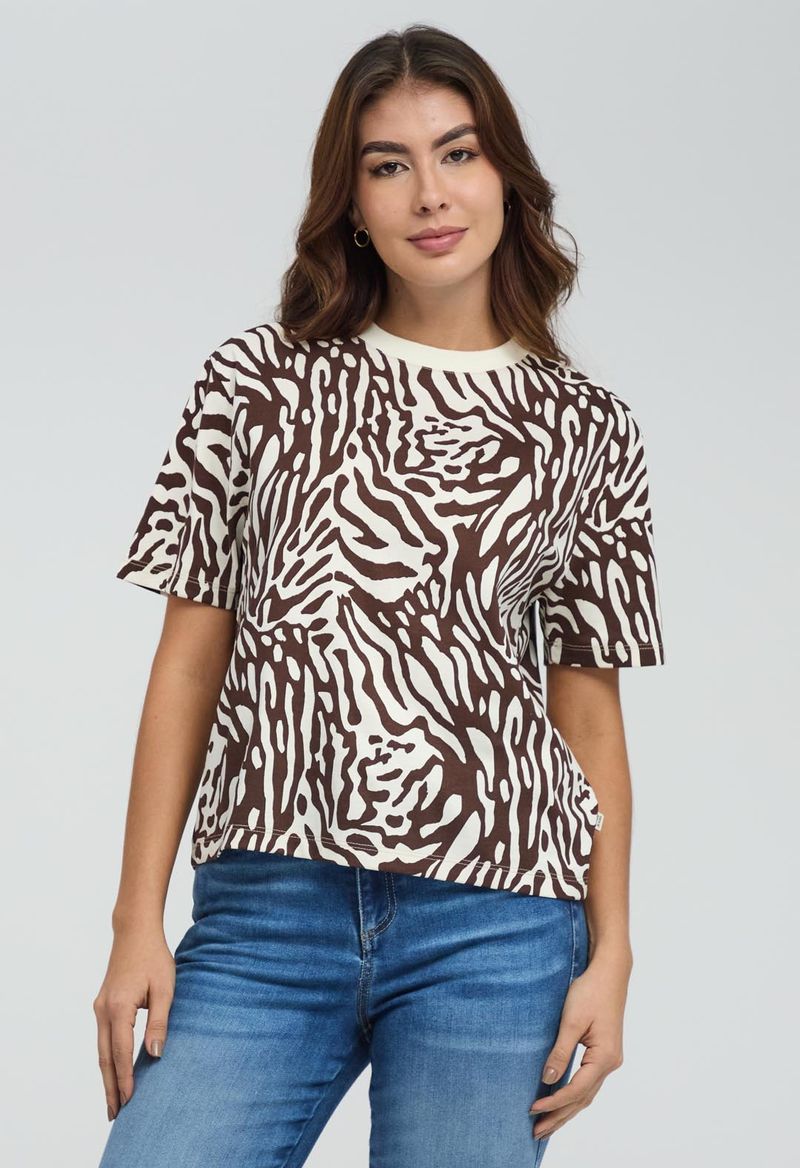 CAMISETA_11625814_MARFIL_1.jpg