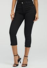 CAPRI-10136802-NEGRO_4.jpg