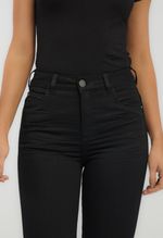 CAPRI-10136802-NEGRO_6.jpg