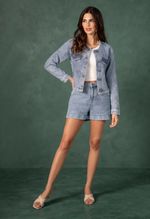 SHORT-10339933-CLARO_3.jpg