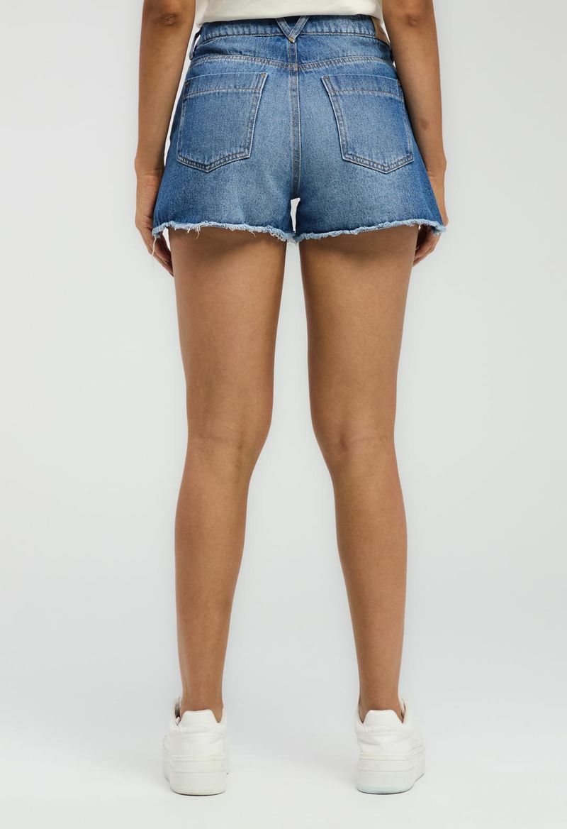 SHORT-10338933-MEDIO_5.jpg
