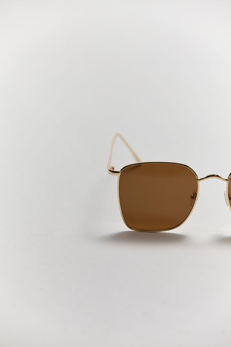 GAFAS-19180833-DORADO_3.jpg