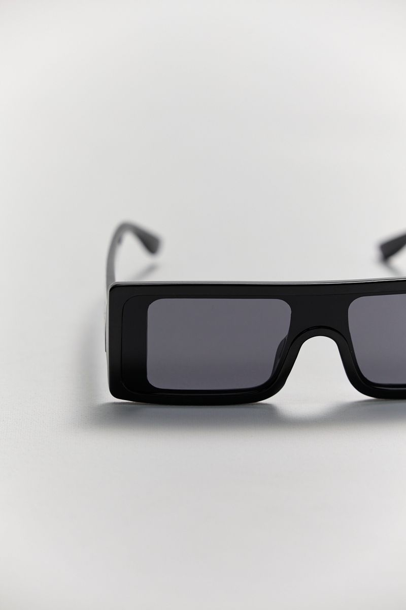 GAFAS-19183933-NEGRO_4.jpg