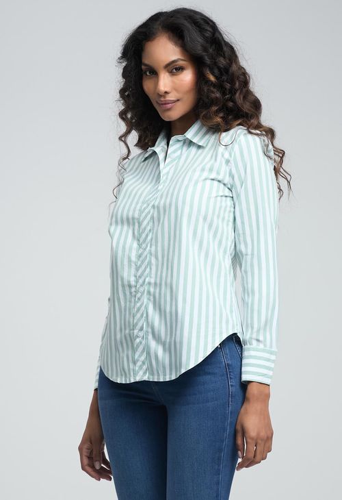 Blusa verde a rayas para mujeres