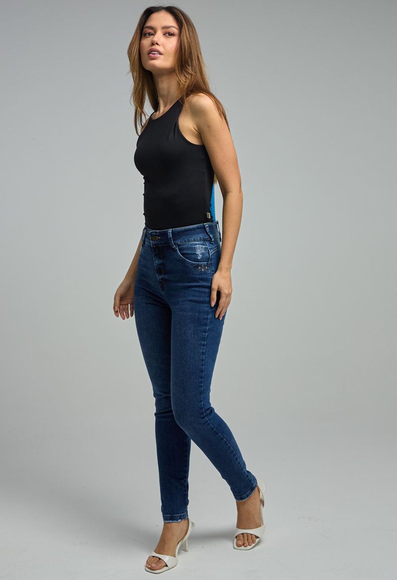 CAMISETA-11235913-NEGRO_4.jpg