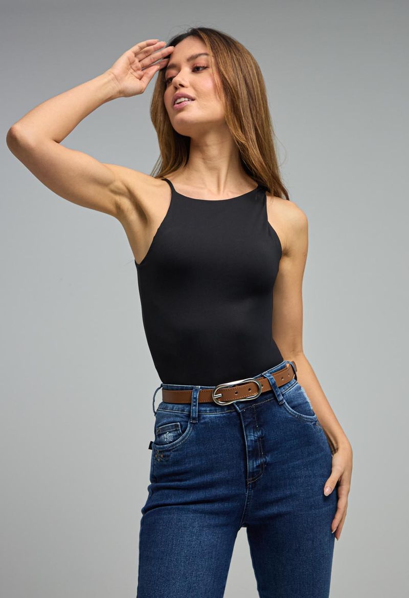 CAMISETA-11235913-NEGRO_5.jpg