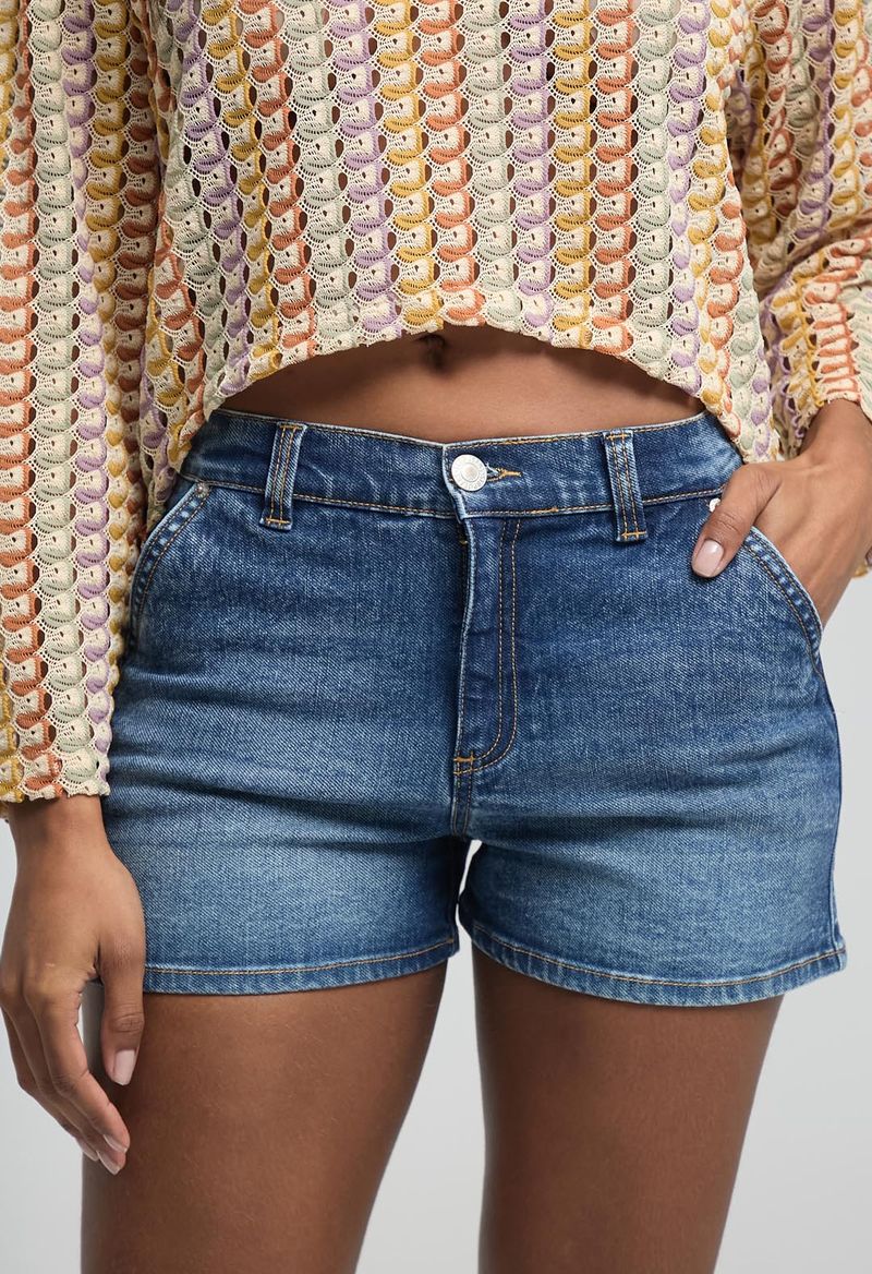 SHORT_10343933_MEDIO_5