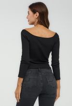 CAMISETA-11108915-NEGRO_2.jpg