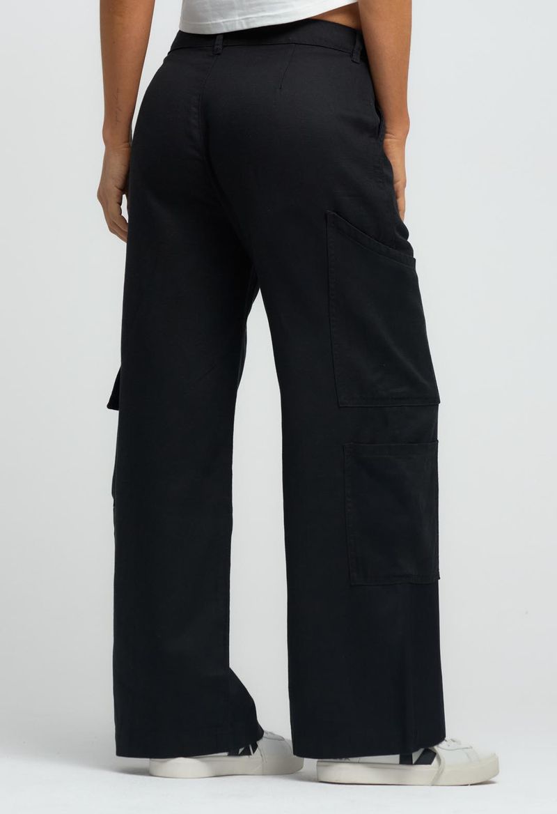 PANTALON_18096818_NEGRO_4